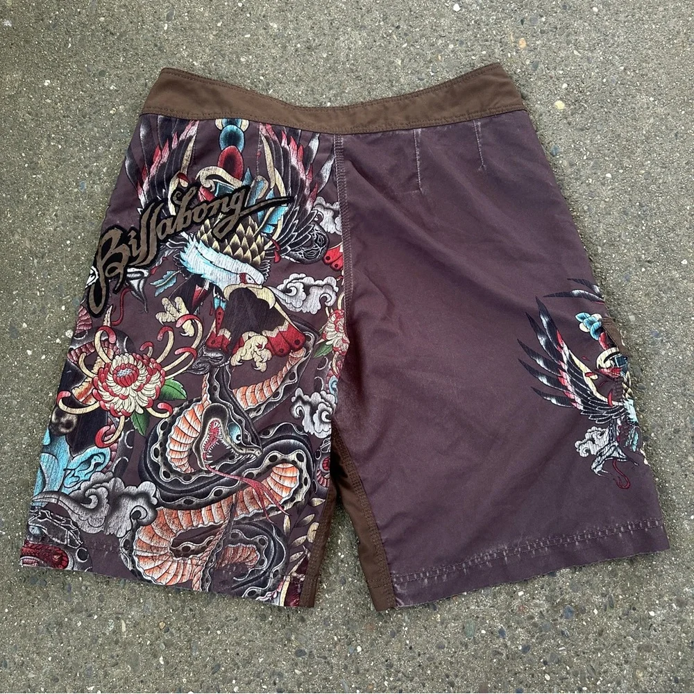Y2K Billabong Board Shorts Snake/Eagle/Skull Tattoo Print Men's Size 38